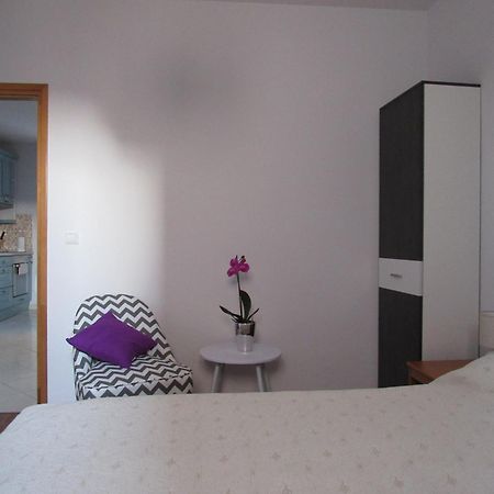 Guest House Klaudija Trogir Exterior foto