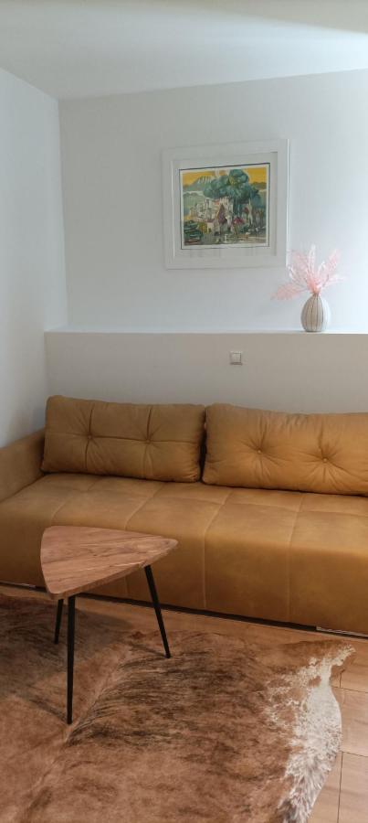 Guest House Klaudija Trogir Exterior foto