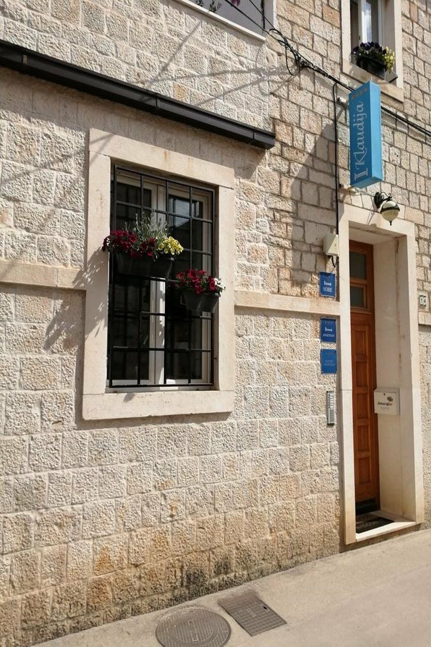 Guest House Klaudija Trogir Exterior foto